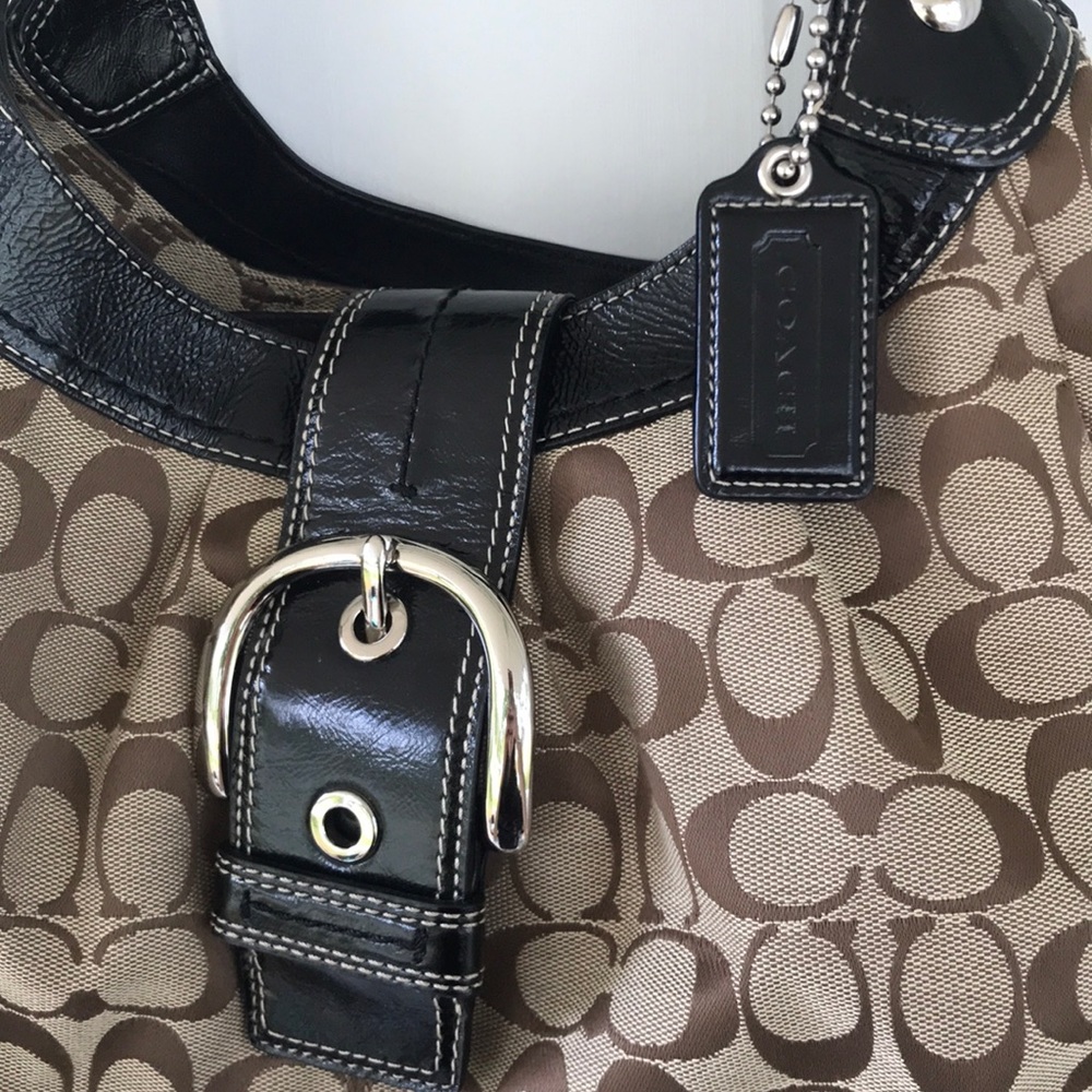 Authentic Coach bag - Picture 2 of 5